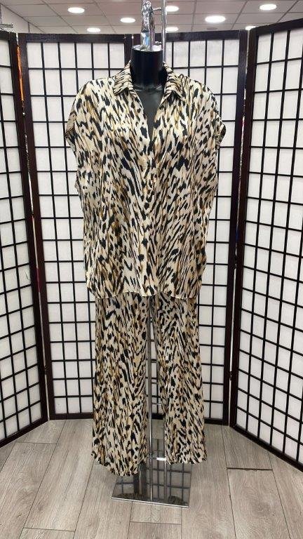 Modern Tailored Tunic Dress — London Wholesale Showroom