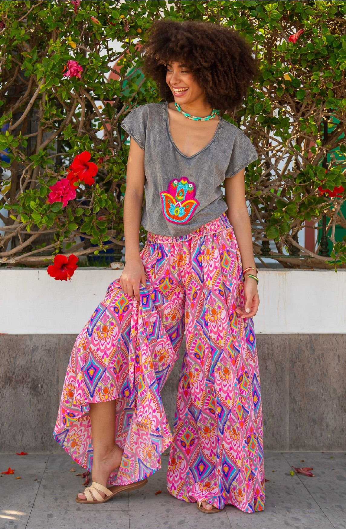 Linen Waistcoat and Trousers — Italian Womenswear Supplier